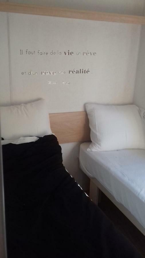 Chambres D'Hotes Elvire Et Laurent Barbey Sainte-Marie-du-Mont Kültér fotó